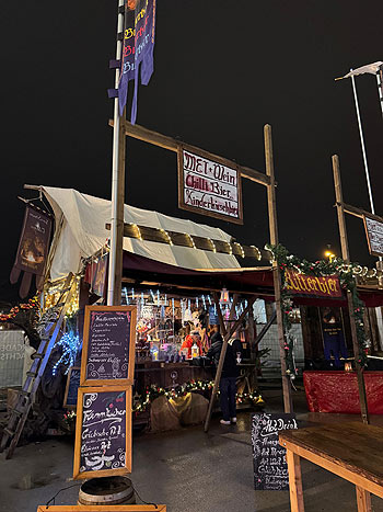 Premiere in der Messestadt: "Riem Arcaden Weihnachtszauber" (24.11.-23.12.2025) (©Foto: Elke Löw)